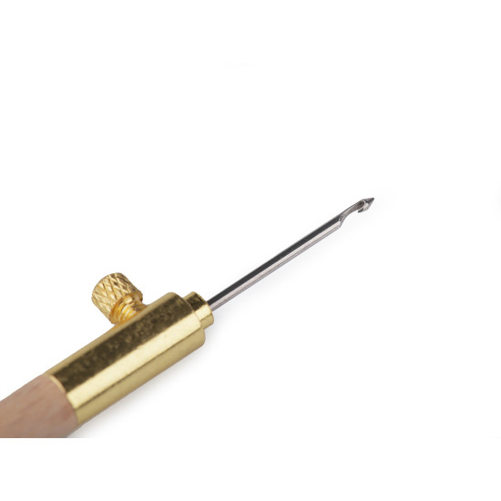 Aari needle - handle and 3 needles with hooks - Mix of sizes (5 Sets) Aari needle - handle and 3 needles with hooks - Mix of sizes (5 Sets)