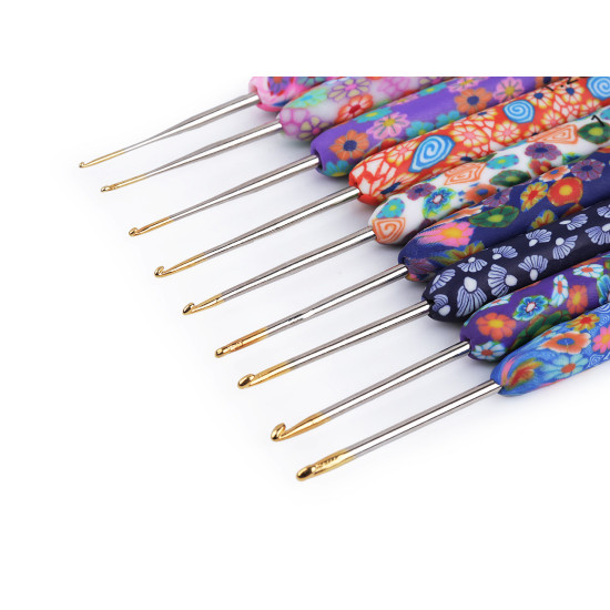 Crochet hook with silicone handle - Mix variations (9 Pieces) Crochet hook with silicone handle - Mix variations (9 Pieces)