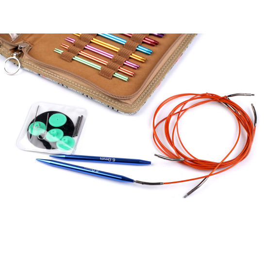 A set of circular needles with screw in a case - Lightbeige (2 Sets) A set of circular needles with screw in a case - Lightbeige (2 Sets)