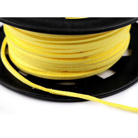 Rzemyk imitacja skóry szerokość 3 mm - Czerwony (120 Metry) Rzemyk imitacja skóry szerokość 3 mm - Czerwony (120 Metry)