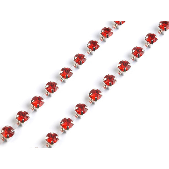 Rhinestone chain trim width 2.9 mm - Crystal (9 Meters) Rhinestone chain trim width 2.9 mm - Crystal (9 Meters)