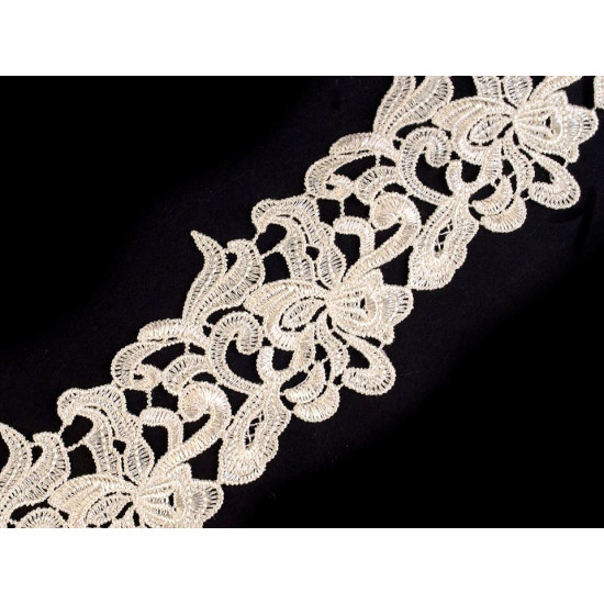 Embroidered lace trim width 70-75 mm - Cream lightest (1 Meter) Embroidered lace trim width 70-75 mm - Cream lightest (1 Meter)