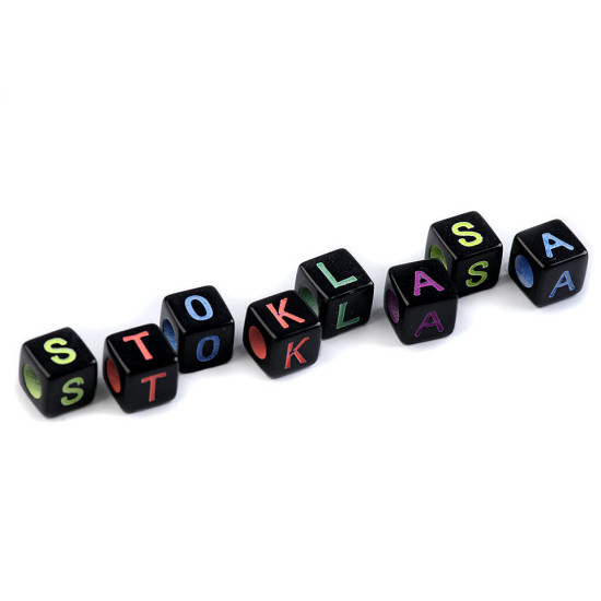 Koraliki modułowe plastikowe kostka z literkami 8x8 mm - Mix (100 Sztuki) Koraliki modułowe plastikowe kostka z literkami 8x8 mm - Mix (100 Sztuki)