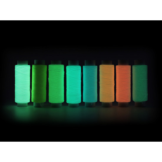 Fil à broderie lumina phosphorescent, 200 m - Vert lumineux (1 Pièce) Fil à broderie lumina phosphorescent, 200 m - Vert lumineux (1 Pièce)