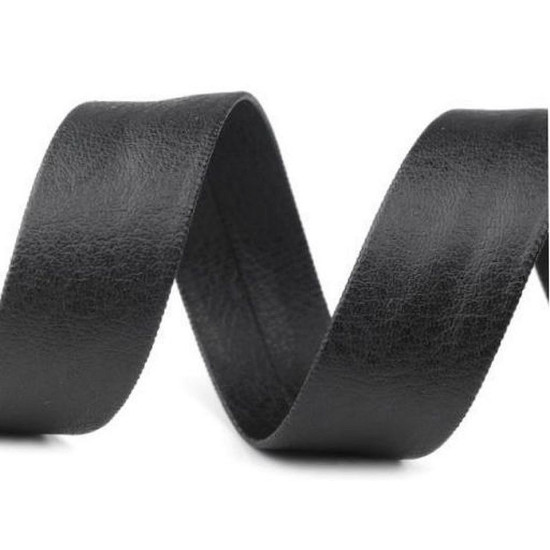Single fold faux leather bias binding width 15 mm - Black (45 Meters) Single fold faux leather bias binding width 15 mm - Black (45 Meters)