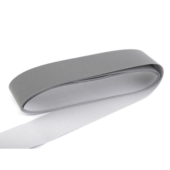 Taśma odblaskowa szerokość 20 mm do naszycia - Szary gołębi (5 Metry) Taśma odblaskowa szerokość 20 mm do naszycia - Szary gołębi (5 Metry)