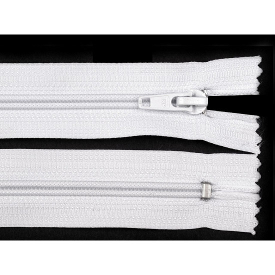 Nylon zipper, no 5, closed-end 18cm pol - Red (10 Pieces) Nylon zipper, no 5, closed-end 18cm pol - Red (10 Pieces)