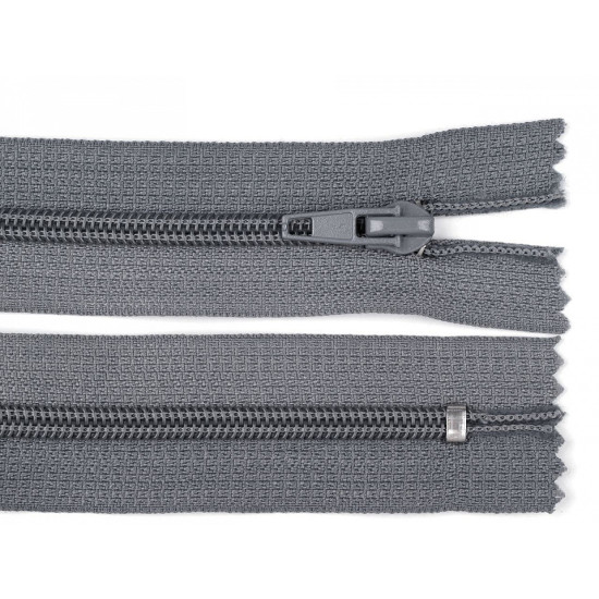 Nylon zipper, no 5, closed-end 18cm pol - Red (10 Pieces) Nylon zipper, no 5, closed-end 18cm pol - Red (10 Pieces)