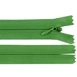 Invisible zipper no 3, length 18 cm - Irish green (1 Piece)