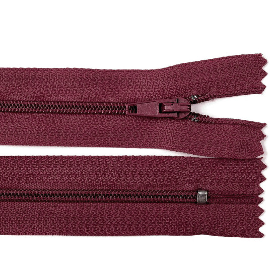Nylon zipper, no 3, length 20 cm pinlock - Sea shell (50 Pieces) Nylon zipper, no 3, length 20 cm pinlock - Sea shell (50 Pieces)
