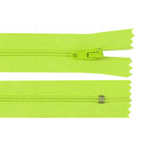 Nylon zipper, no 3, length 20 cm pinlock - Sea shell (50 Pieces) Nylon zipper, no 3, length 20 cm pinlock - Sea shell (50 Pieces)