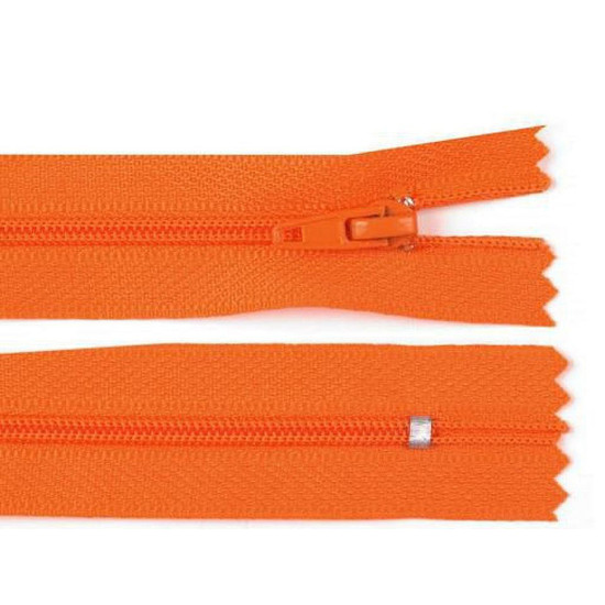 Nylon zipper, no 3, length 20 cm pinlock - Sea shell (50 Pieces) Nylon zipper, no 3, length 20 cm pinlock - Sea shell (50 Pieces)