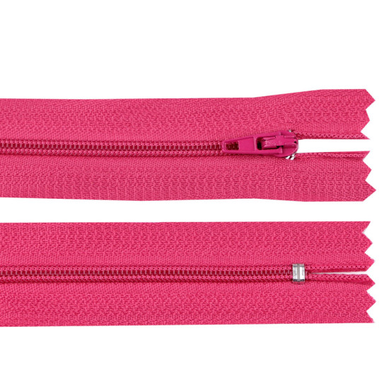 Nylon zipper no 3, length 12 cm autolock - Cream lightest (10 Pieces) Nylon zipper no 3, length 12 cm autolock - Cream lightest (10 Pieces)