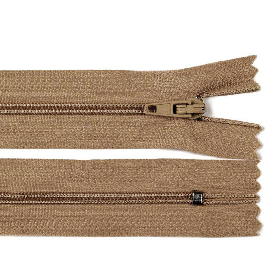 Nylon zipper no 3, length 14 cm autolock - Cream lightest (10 Pieces) Nylon zipper no 3, length 14 cm autolock - Cream lightest (10 Pieces)