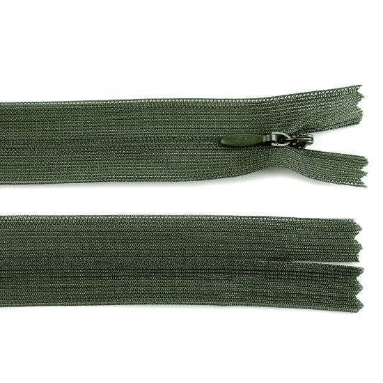 Invisible nylon zipper no 3, length 50 cm, dederon - Azure blue (1 Piece) Invisible nylon zipper no 3, length 50 cm, dederon - Azure blue (1 Piece)