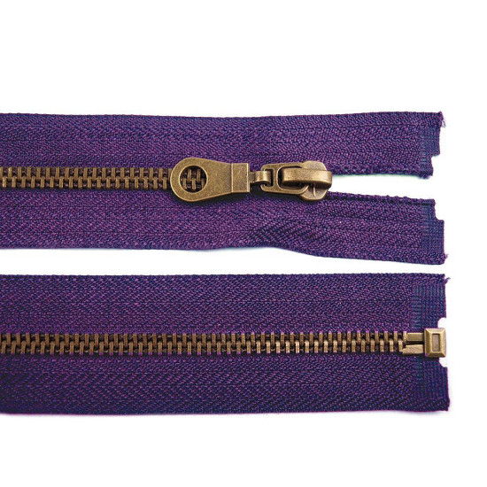Old brass zipper no 5, length 65 cm jacket - Chocolate (10 Pieces) Old brass zipper no 5, length 65 cm jacket - Chocolate (10 Pieces)