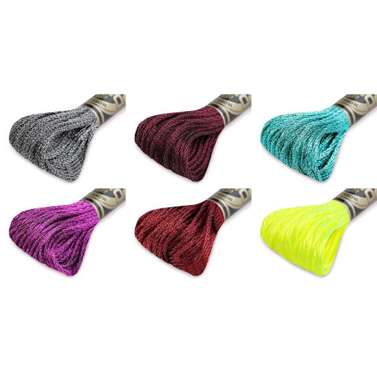 Embroidery thread dmc mouliné light effects - Dewberry (1 Piece) Embroidery thread dmc mouliné light effects - Dewberry (1 Piece)