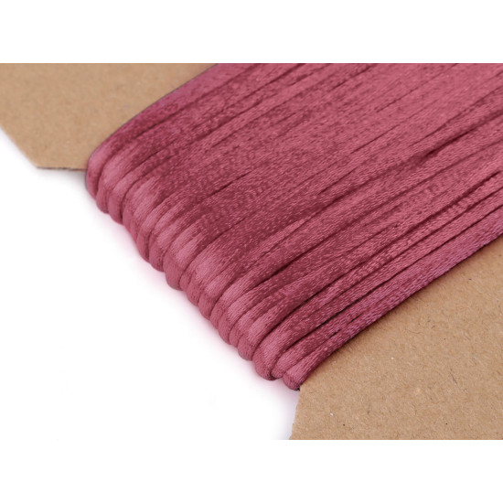 100% polyester rattail satin cord ø2mm - Creamy light (200 Meters) 100% polyester rattail satin cord ø2mm - Creamy light (200 Meters)