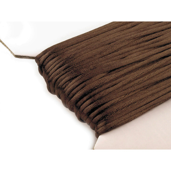 100% polyester rattail satin cord ø2mm - Creamy light (200 Meters) 100% polyester rattail satin cord ø2mm - Creamy light (200 Meters)