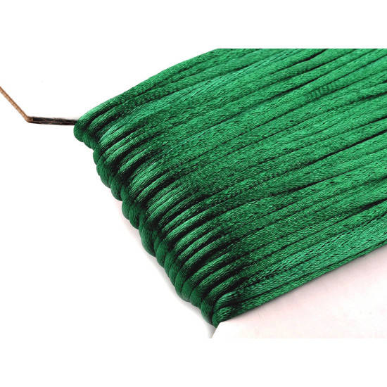 100% polyester rattail satin cord ø2mm - Creamy light (200 Meters) 100% polyester rattail satin cord ø2mm - Creamy light (200 Meters)