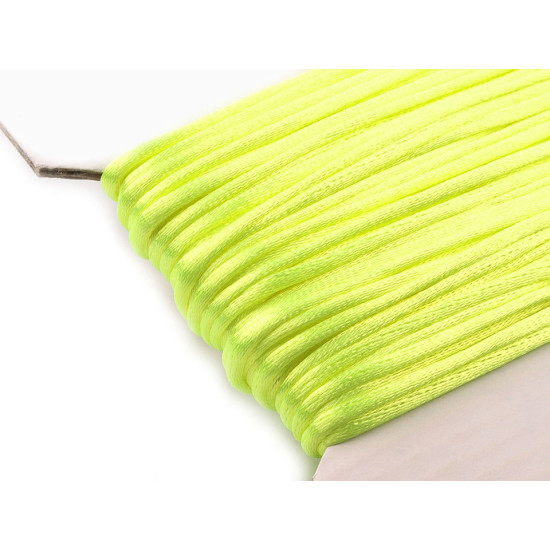 100% polyester rattail satin cord ø2mm - Creamy light (200 Meters) 100% polyester rattail satin cord ø2mm - Creamy light (200 Meters)