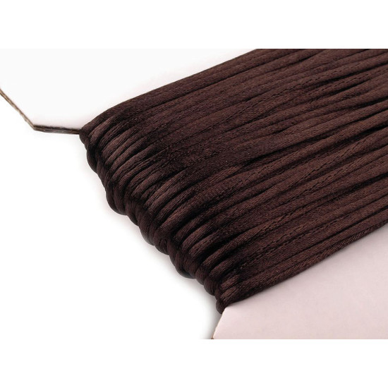 100% polyester rattail satin cord ø2mm - Creamy light (200 Meters) 100% polyester rattail satin cord ø2mm - Creamy light (200 Meters)