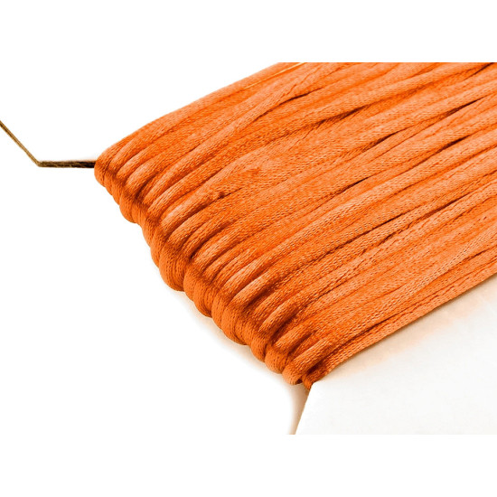 100% polyester rattail satin cord ø2mm - Creamy light (200 Meters) 100% polyester rattail satin cord ø2mm - Creamy light (200 Meters)