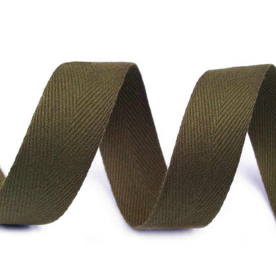 Taśma jodełka szerokość 20 mm - Zielony jodłowy (200 Metry) Taśma jodełka szerokość 20 mm - Zielony jodłowy (200 Metry)
