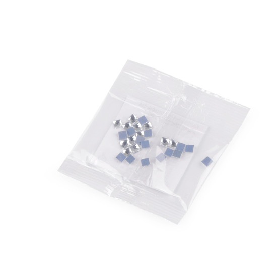 Termodżety hotfix kwadrat szlifowana cała powierzchnia 4x4 mm - Crystal (2 Gramy)
