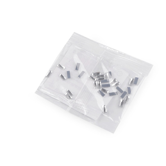 Termodżety hotfix prostokąt prostokąt szlifowana cała powierzchnia 3x7 mm - Crystal (20 Gramy) Termodżety hotfix prostokąt prostokąt szlifowana cała powierzchnia 3x7 mm - Crystal (20 Gramy)