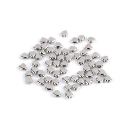 Koraliki plastikowe mini gwiazdy, serca, kostki metaliczne - Srebrny (10 Gramy)