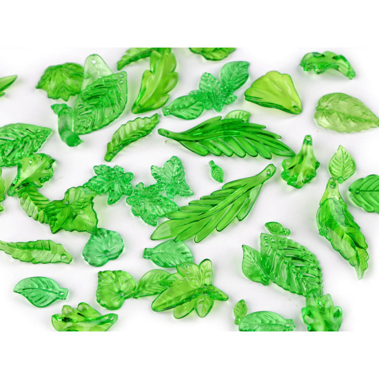 Koraliki plastikowe listki miks kształtów i rozmiarów - Zielony (20 Gramy) Koraliki plastikowe listki miks kształtów i rozmiarów - Zielony (20 Gramy)