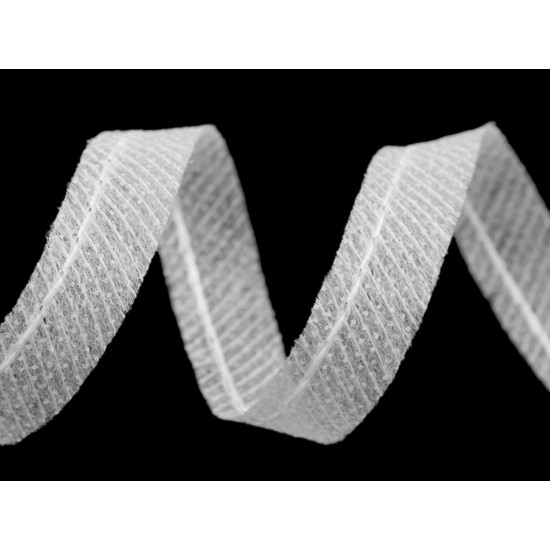 Fusible interfacing band w/h thread - Black (100 Meters) Fusible interfacing band w/h thread - Black (100 Meters)