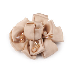 Brosche satinblume mit geschliffenen steinchen, ø 7 cm - Beige (1 Stück)