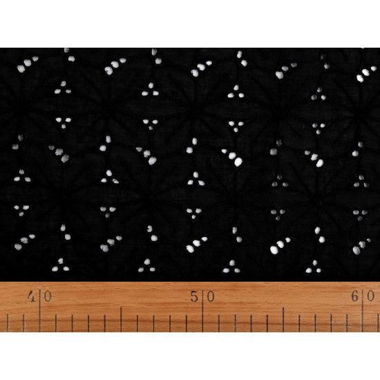 Cotton madeira / broderie anglaise embroidered - White (1 Meter) Cotton madeira / broderie anglaise embroidered - White (1 Meter)