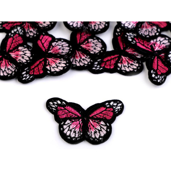 Petit patch thermocollant papillon - Couleur prune (10 Pièces) Petit patch thermocollant papillon - Couleur prune (10 Pièces)