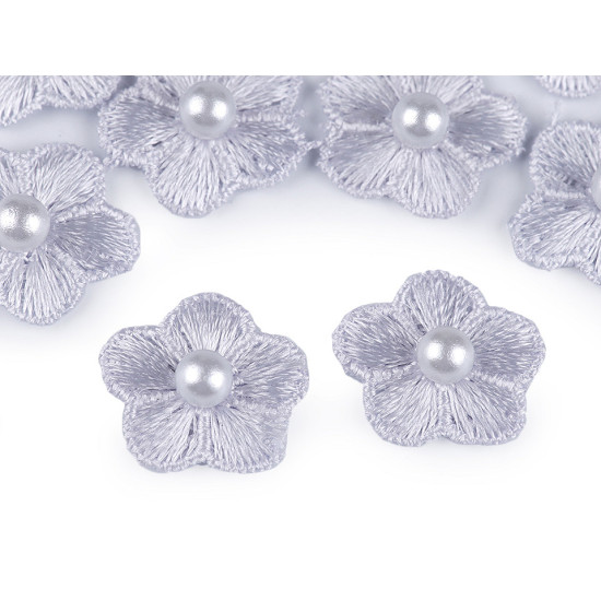Embroidery flower with pearl bead ø2 cm - Cream lightest (10 Pieces) Embroidery flower with pearl bead ø2 cm - Cream lightest (10 Pieces)