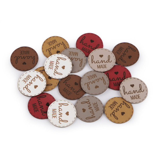 Écusson/étiquette en éco-cuir - « hand made » (fait main) - Marron (10 Pièces) Écusson/étiquette en éco-cuir - « hand made » (fait main) - Marron (10 Pièces)