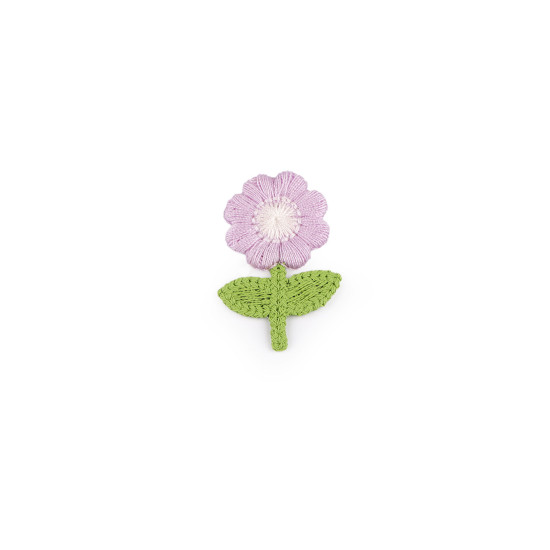 Kwiatek haftowany 2,4x3,7 cm - Pudrowy (10 Sztuki) Kwiatek haftowany 2,4x3,7 cm - Pudrowy (10 Sztuki)