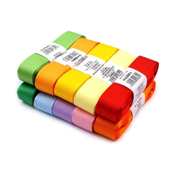Taffeta ribbon width 25mm - Lime (10 Meters) Taffeta ribbon width 25mm - Lime (10 Meters)