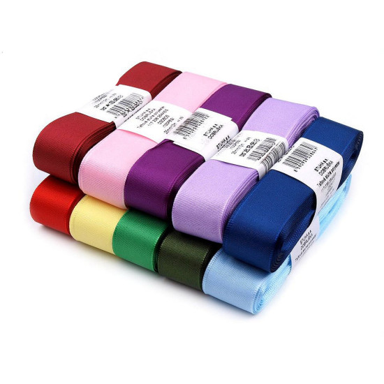 Taffeta ribbon width 25mm - Lime (10 Meters) Taffeta ribbon width 25mm - Lime (10 Meters)