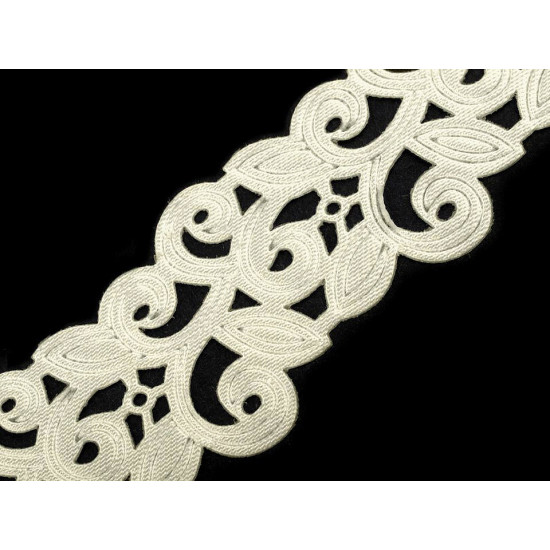 Aplikacja satynowa w taśmie szerokość 22mm ażurowy wzór - White (1 Metr) Aplikacja satynowa w taśmie szerokość 22mm ażurowy wzór - White (1 Metr)