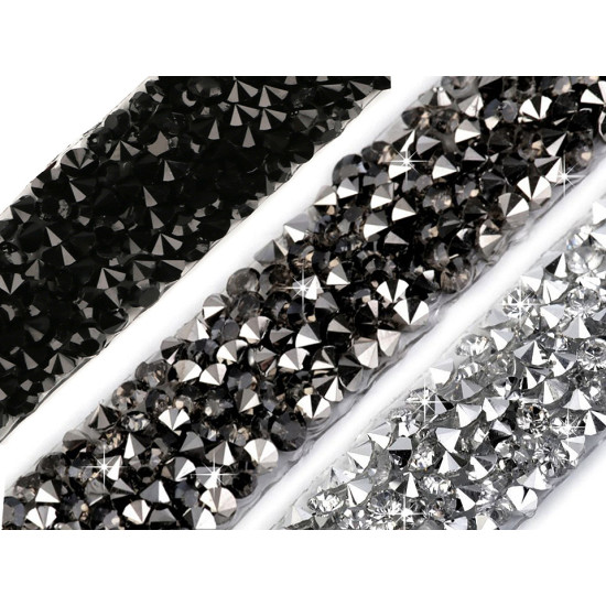Iron on rhinestone trimming braid width 15 mm - Red (9 Meters) Iron on rhinestone trimming braid width 15 mm - Red (9 Meters)