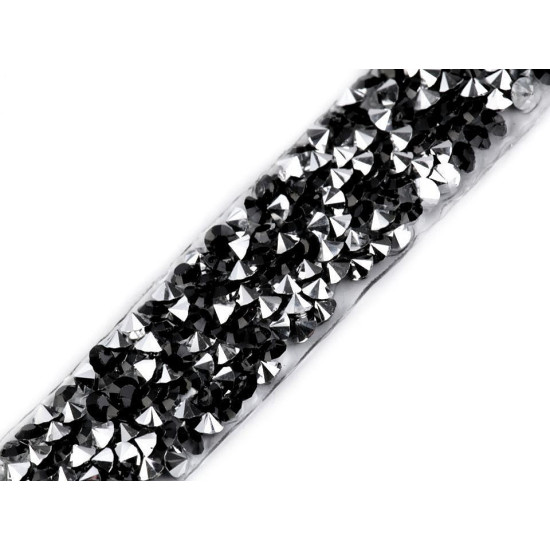 Iron on rhinestone trimming braid width 15 mm - Red (9 Meters) Iron on rhinestone trimming braid width 15 mm - Red (9 Meters)