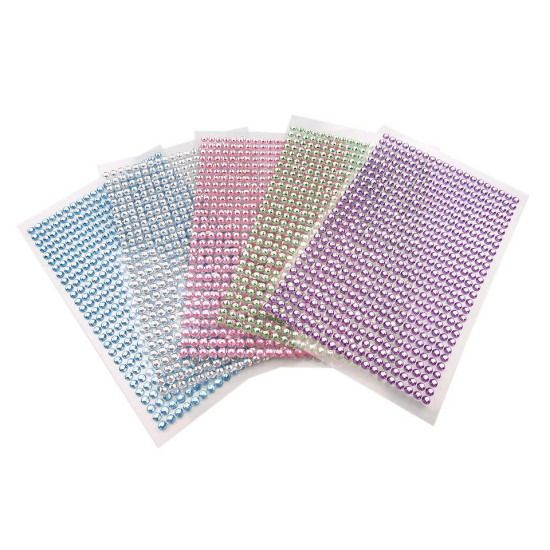 Self adhesive rhinestone crystal stickers ø4 mm - Dark green (1 Card) Self adhesive rhinestone crystal stickers ø4 mm - Dark green (1 Card)