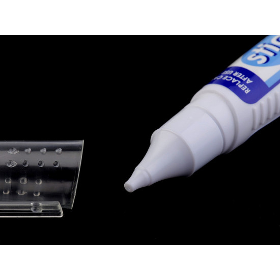 Glue pen 18 ml for textile, ribbons, paper - As pictured (1 Piece) Glue pen 18 ml for textile, ribbons, paper - As pictured (1 Piece)