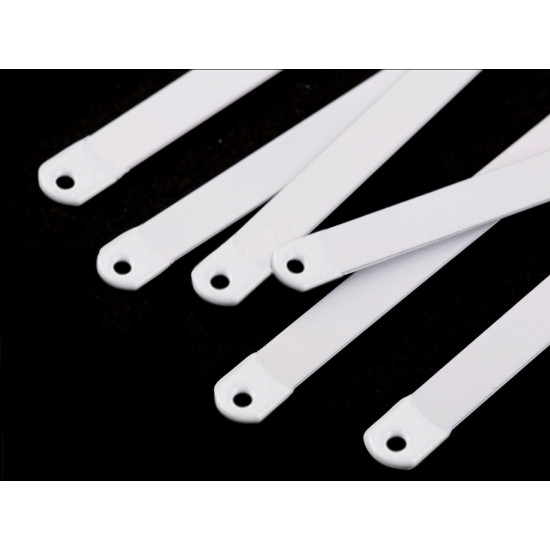 Flat metal corset boning width 8 mm length 30; 35; 40 cm - White (2 Pieces) Flat metal corset boning width 8 mm length 30; 35; 40 cm - White (2 Pieces)
