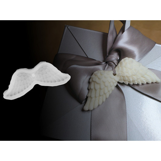 Silicone form - wings 4.4x10.5 cm - White (1 Piece) Silicone form - wings 4.4x10.5 cm - White (1 Piece)