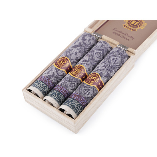 Men's handkerchief / gift box - Random mix of colours and desi (3 Boxes) Men's handkerchief / gift box - Random mix of colours and desi (3 Boxes)