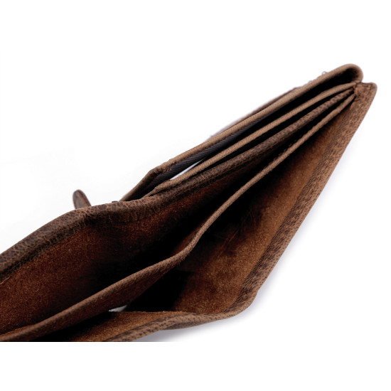 Férfi pénztárca bőr, halásznak, motorosnak 9,5x12 cm - Barna konyak (1 Darab) Férfi pénztárca bőr, halásznak, motorosnak 9,5x12 cm - Barna konyak (1 Darab)
